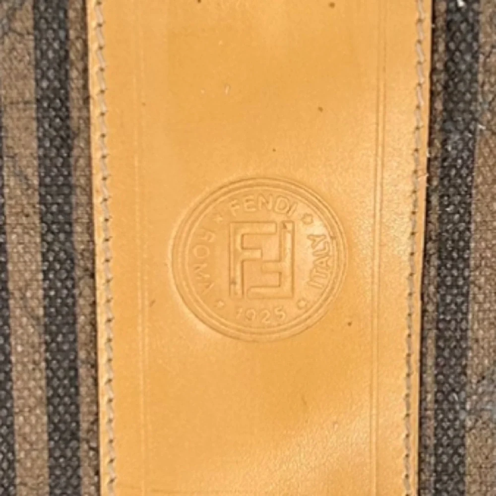 Fendi Vintage‎ Designer Neutral Classic Preppy Striped Brown & Tan Crossbody Bag